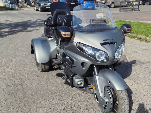 2005 Honda GL 1800 Gold Wing, серый, 2200000 рублей - вид 12