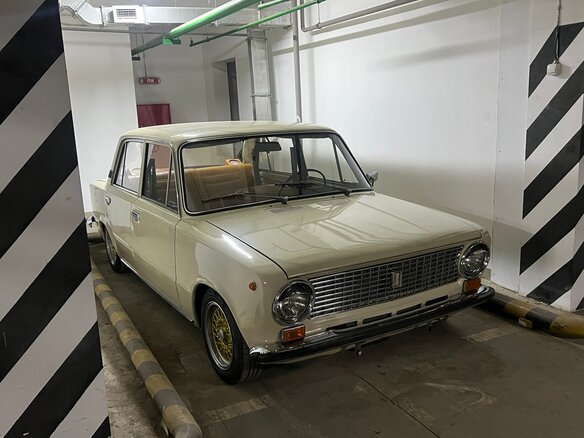 1982 Lada (ВАЗ) 2101 21012, бежевый - вид 6