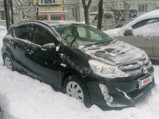 2015 Toyota Aqua I Рестайлинг, чёрный, 1175000 рублей, вид 1