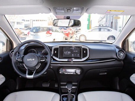 2026 Kia KX1, белый, 1560000 рублей, вид 4