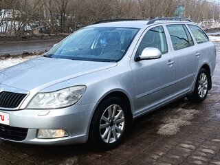 2009 Skoda Octavia II (A5) Рестайлинг, серебристый, 850000 рублей, вид 3