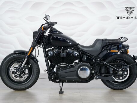 2017 Harley-Davidson Fat Bob, чёрный, 1449000 рублей, вид 2