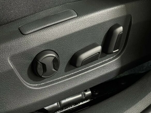 2026 Skoda Superb III Рестайлинг, чёрный, 3775000 рублей - вид 15