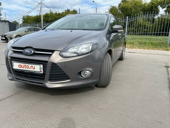 2014 Ford Focus III, серый, 1200000 рублей