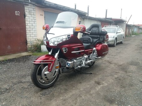 2002 Honda GL 1800 Gold Wing, пурпурный, 750000 рублей, вид 3