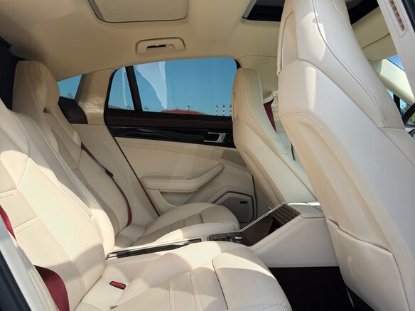 2021 Porsche Panamera 4 Executive II Рестайлинг, чёрный - вид 15