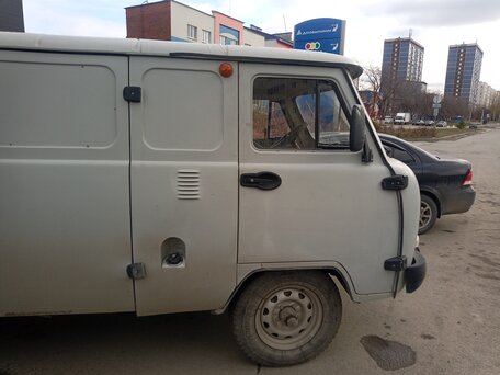 2008 УАЗ 3741, серый, 300000 рублей, вид 2
