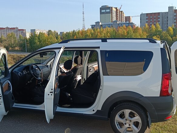2019 Lada (ВАЗ) Largus Cross I, белый, 1090000 рублей - вид 7