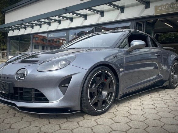 2024 Alpine A110 A110GT II, серый