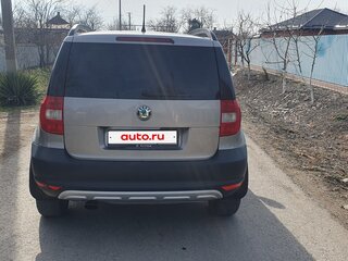 2011 Skoda Yeti I, серый, 650000 рублей, вид 3