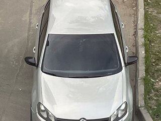 2011 Volkswagen Golf VI, серебристый, 950000 рублей, вид 2