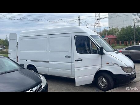 2002 Mercedes-Benz Sprinter, белый, 1000000 рублей, вид 2