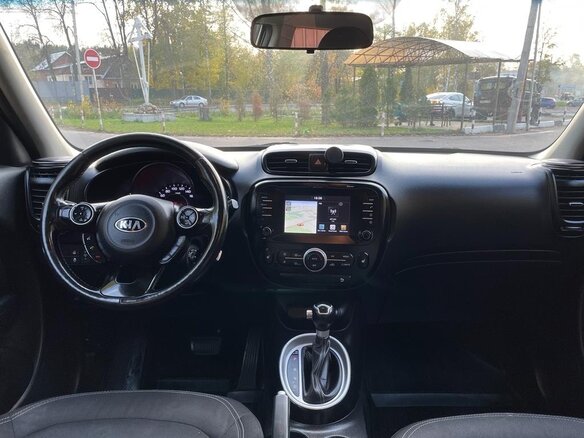 2017 Kia Soul II Рестайлинг, чёрный, 1320000 рублей - вид 11
