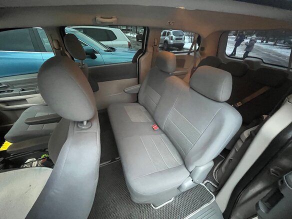 2007 Dodge Caravan Grand V, серебристый, 1000000 рублей - вид 11