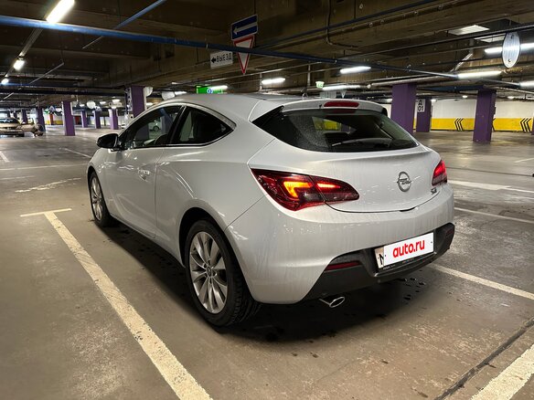 2012 Opel Astra GTC J Рестайлинг, серебристый, 990000 рублей - вид 16