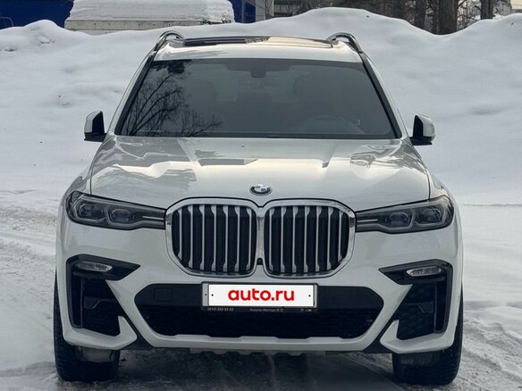 2019 BMW X7 30d I (G07), белый, 8700000 рублей - вид 1