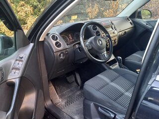 2010 Volkswagen Tiguan I, чёрный, 1200000 рублей, вид 5