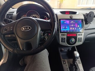 2009 Kia Cerato 4-speed II, белый, 720000 рублей, вид 5