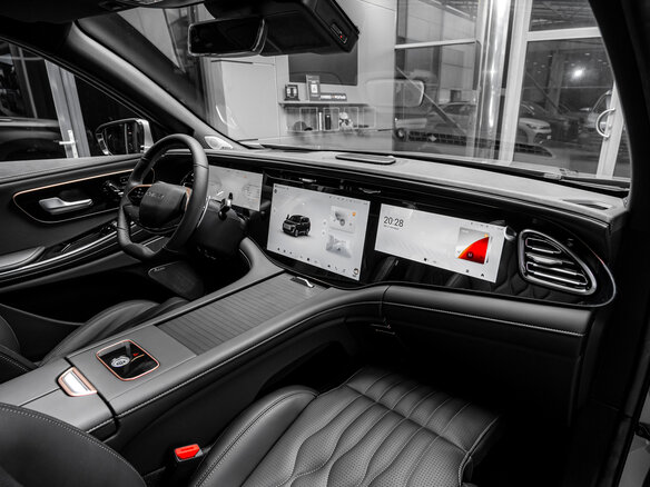 2025 Exeed VX I Рестайлинг, серебристый, 5530000 рублей - вид 6