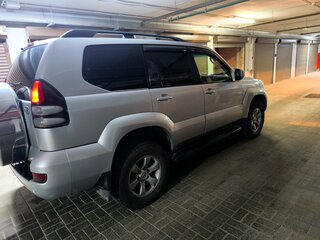 2005 Toyota Land Cruiser Prado 5-speed 120 Series, серый, 2100000 рублей, вид 3