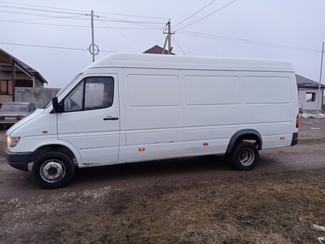 1997 Mercedes-Benz 408D, белый, 450000 рублей, вид 2