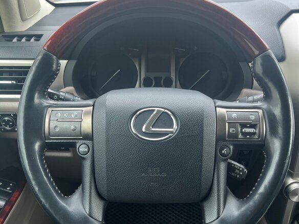 2010 Lexus GX 460 II, белый, 3350000 рублей - вид 4
