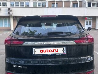 2024 Geely Atlas Pro, чёрный, 2650000 рублей, вид 3