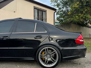 2003 Mercedes-Benz E-Класс 500 III (W211, S211), чёрный, 1650000 рублей, вид 5