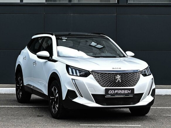 2021 Peugeot 2008 II, белый, 1829000 рублей