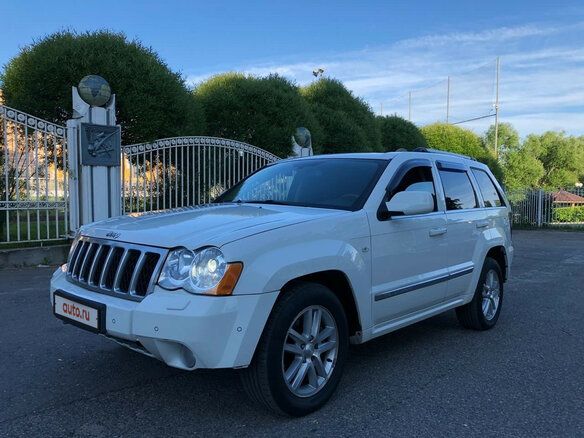 2008 Jeep Grand Cherokee III (WK), белый - вид 3