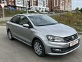 2018 Volkswagen Polo V Рестайлинг, серебристый, 1380179 рублей - вид 2