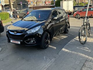 2013 Hyundai ix35 I, чёрный, 1650000 рублей, вид 3