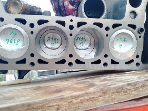 1996 Lada (ВАЗ) 2121 (4x4) I Рестайлинг, белый, 225000 рублей - вид 18