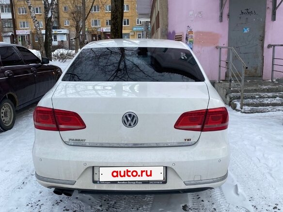 2012 Volkswagen Passat B7, белый, 1320000 рублей - вид 6