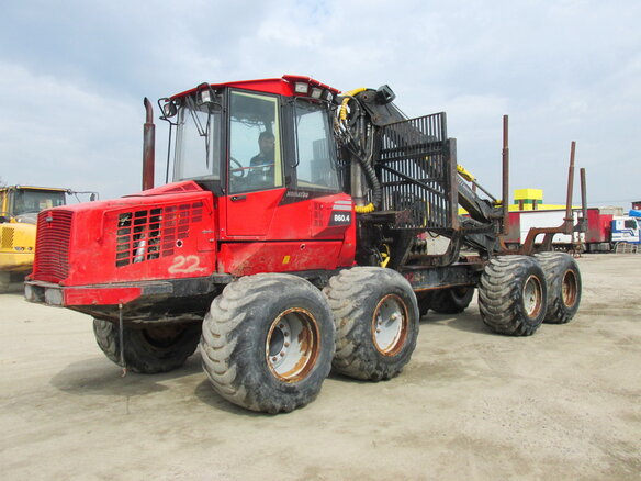 2012 Komatsu 860, красный