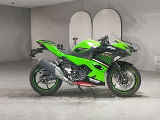 2020 Kawasaki Ninja 400, зелёный, 699000 рублей, вид 2