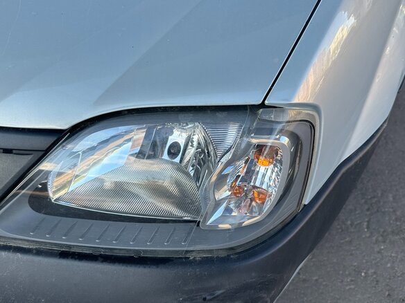 2008 Renault Logan I, серый - вид 9