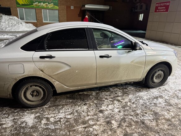 2019 Lada (ВАЗ) Vesta I, белый, 820000 рублей - вид 3