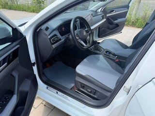 2023 Volkswagen Lavida III Рестайлинг, белый, 1349990 рублей, вид 5