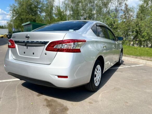 2017 Nissan Sylphy III (B17), серебристый, 1300000 рублей - вид 10