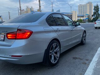 2014 BMW 3 серии 320i VI (F3x), серебристый, 1700000 рублей, вид 5