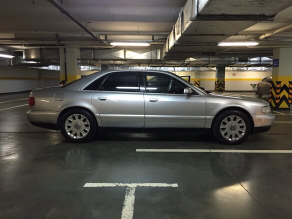 2000 Audi A8 I (D2) Рестайлинг, серебристый - вид 4