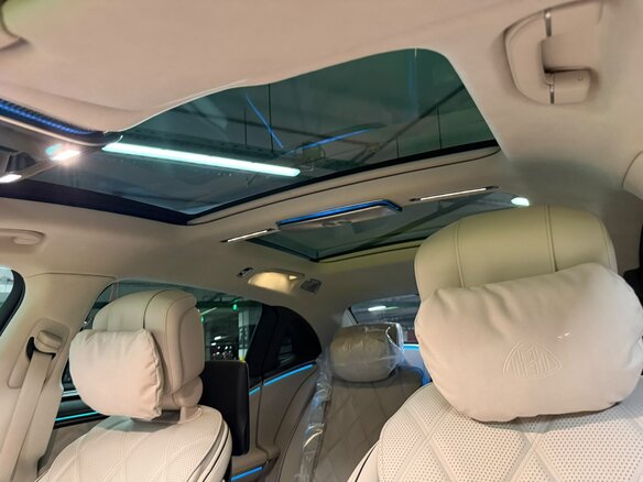 2026 Mercedes-Benz Maybach S-Класс 580 II (Z223) Рестайлинг, чёрный, 37120000 рублей - вид 25