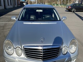 2006 Mercedes-Benz E-Класс 280 III (W211, S211) Рестайлинг, серебристый, 800000 рублей, вид 2