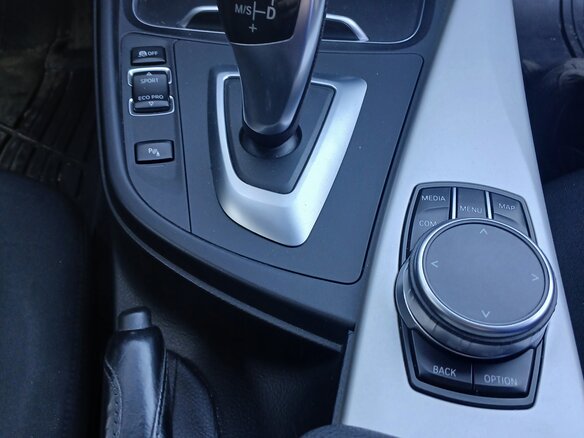2018 BMW 3 серии 318d VI (F3x) Рестайлинг, чёрный, 2000000 рублей - вид 10