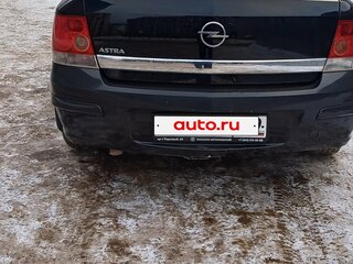 2013 Opel Astra H Рестайлинг, чёрный, 640000 рублей, вид 2
