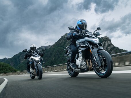 2026 CFMoto 675NK, серый, 744900 рублей, вид 3