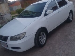2010 Lifan Solano I (620), белый, 550000 рублей, вид 1