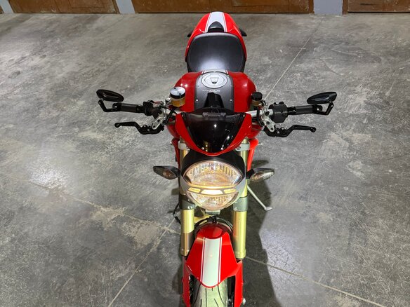 2013 Ducati Monster 1100, красный, 800000 рублей - вид 1