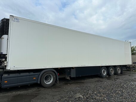 2011 Schmitz Cargobull SKO, белый, 4500000 рублей, вид 1